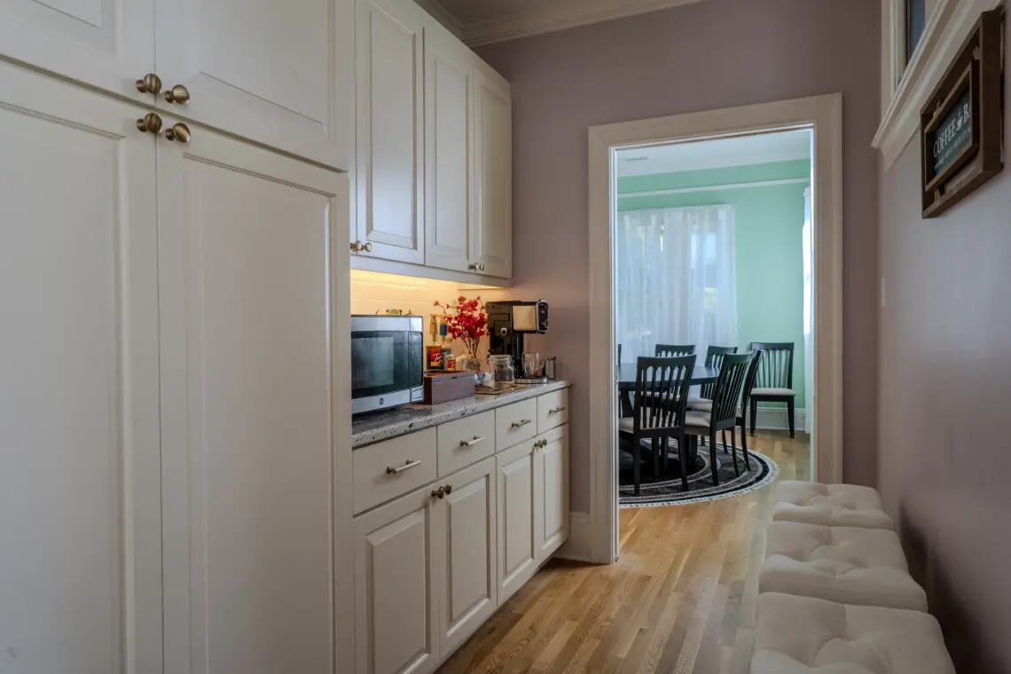 00717994 7ff9 4c74 90f6 8817cb04a3a2