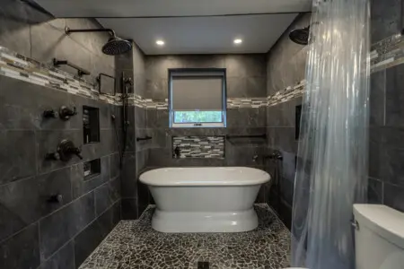 0386dd61 bd15 4366 83b6 468ad82282f5