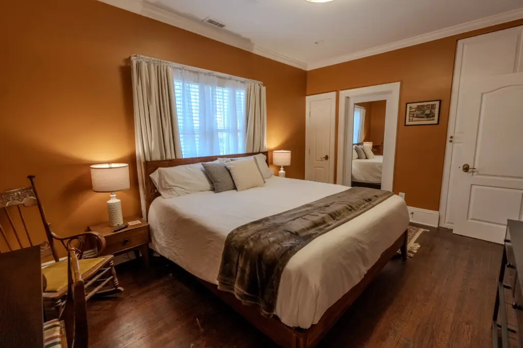 543837f3 b7d5 44c8 ab7d a94cfc41fb5b