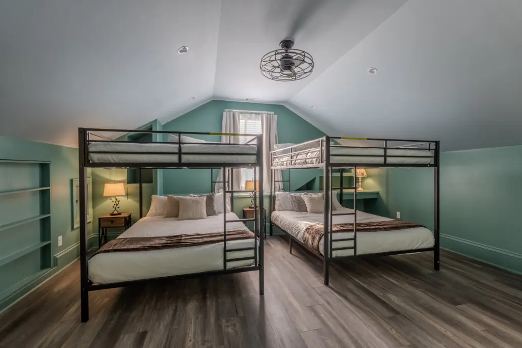 7cb04eef 76c2 4a1e 97a9 c48b14e7c6d3