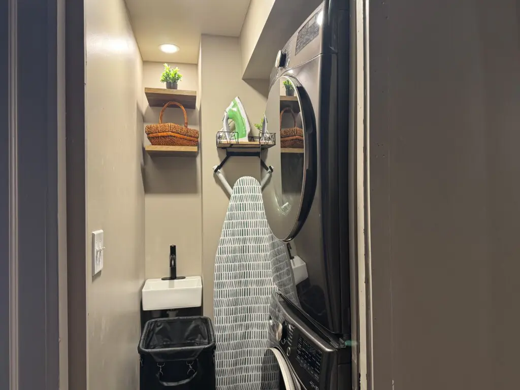 b65e303f 2ea3 4faf ba60 c9666a0729cb