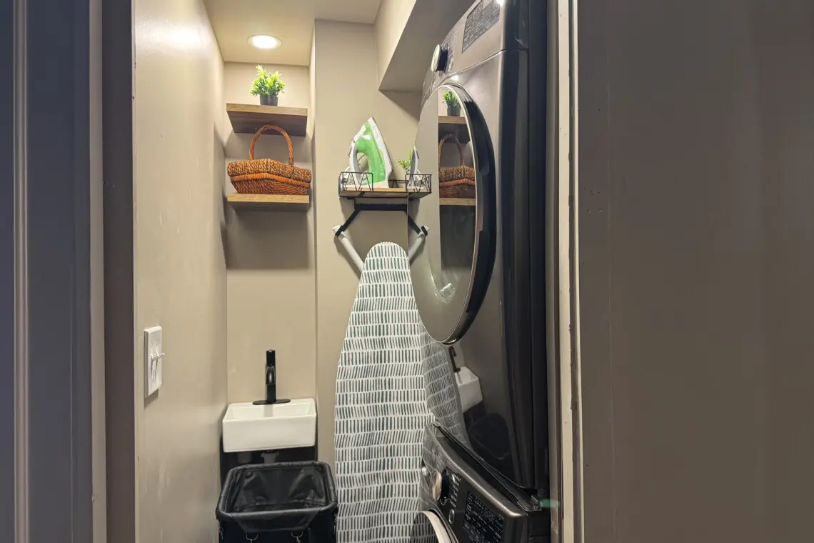 b65e303f 2ea3 4faf ba60 c9666a0729cb