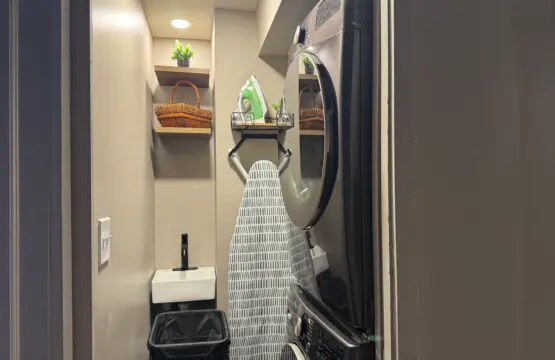 b65e303f 2ea3 4faf ba60 c9666a0729cb