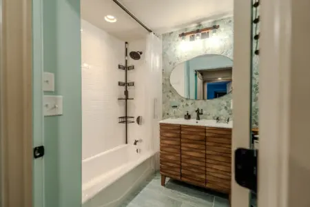 b871c41e 1594 4627 9f83 d796d76537ef