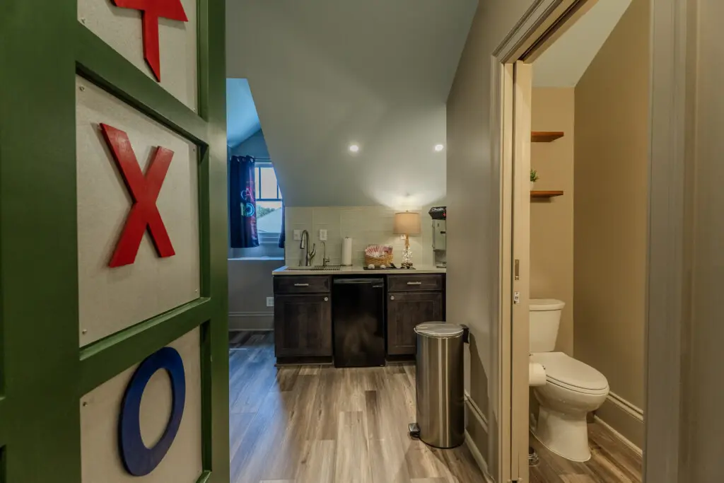 c3040a6d 42fa 45a5 b647 6efdf66c44fc