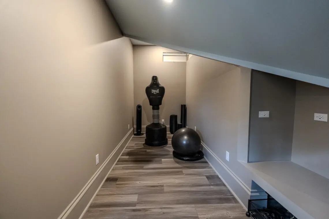 e70c4d4a ecb9 4471 a9e1 de9470d5f071