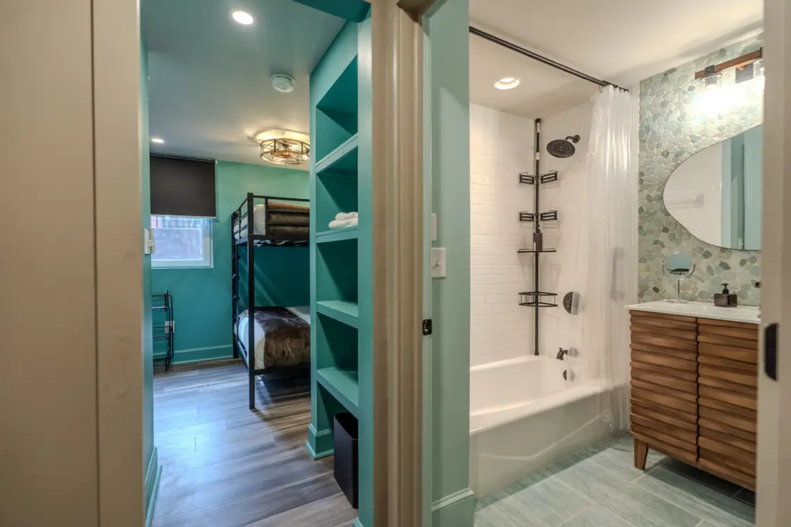 e83ddbff bbcb 40d6 bc7e 5f475ff465ce