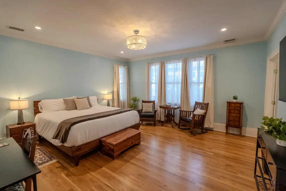 f351b482 b3ae 402a b1f6 4ef02222203f